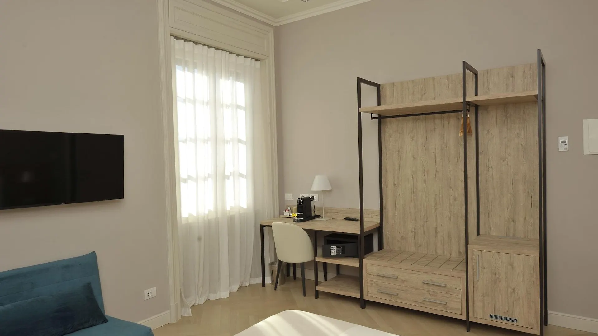 Pensión Bergamo Inn 43
